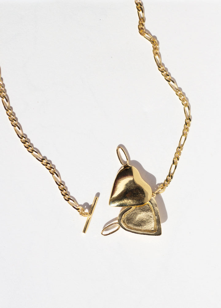 Knobbly Studio- Jewellery-jewelry-Jeryco Store- London- Necklace-sustainable- recycled-Israel- figaro link chain necklace for her- for him-heart pendant necklace- toggle closure necklace- necklace for a wedding- Figaro Heart locket necklace- gold vermeil- necklace for valentines day