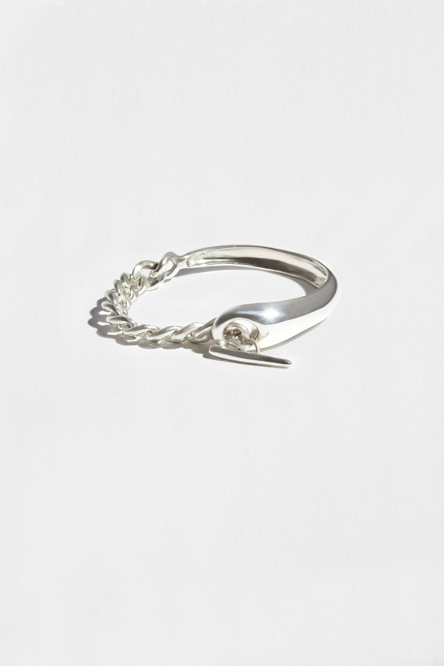 Hernan Herdez- Jewellery-jewelry-Jeryco Store- London- Bracelet-bracelets for him-bracelets for her-unisex bracelets- sterling silver- chain bracelet- toggle bracelet-chunky sterling silver bracelet-cuff chain bracelet